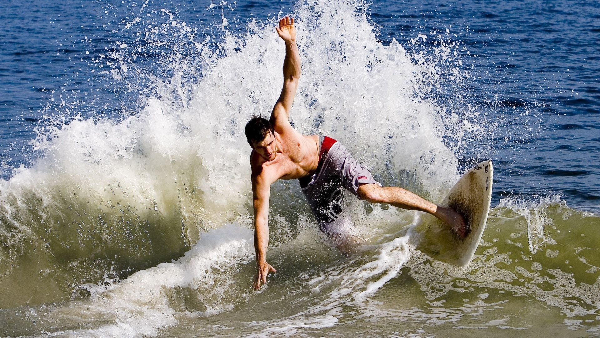 世界杯劲爆瞬间：逆境中逆袭的精彩表现，世界杯决赛逆转