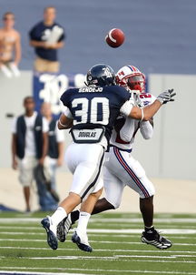 AYX官网-达里尔·基：无论是防守抢断还是快速反击，他的表现都让全黑队稳操胜券